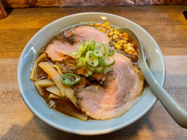 「醤油ラーメン」@旭川らあめん もぐりの写真