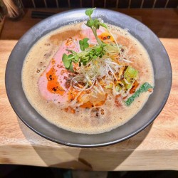 RAMEN KURO（1000円）