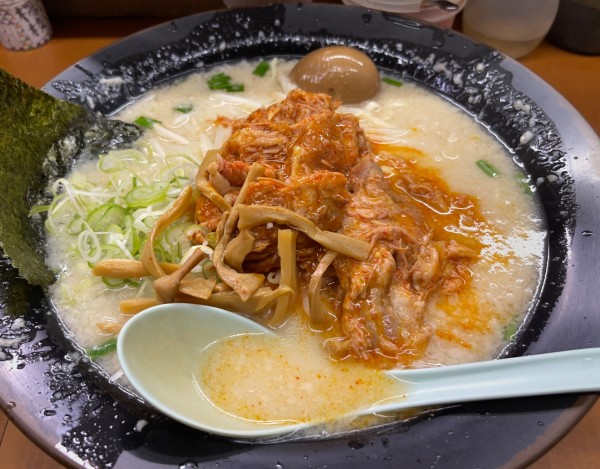 「ホルモンメン」@屋台ラーメンとんこつ貴生 稔台店の写真