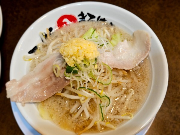 「男気朝ジロー麺100g」@らーめんまるはち 大垣店の写真