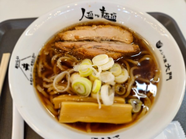 「らーめん原点薄切りチャーシュー」@人類みな麺類 JR名古屋駅・幻の1番線の写真