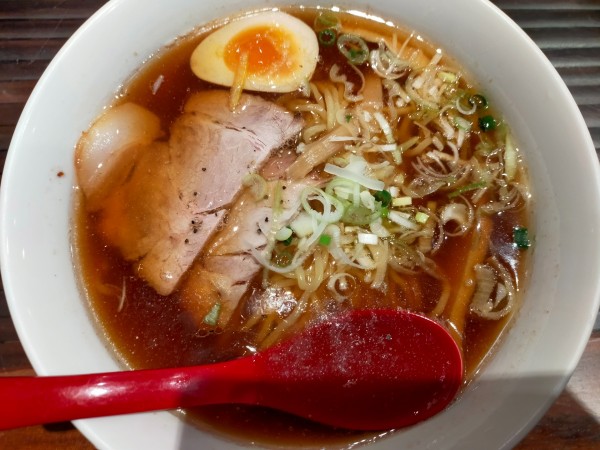 「醤油らーめん850円」@老麺魂の写真