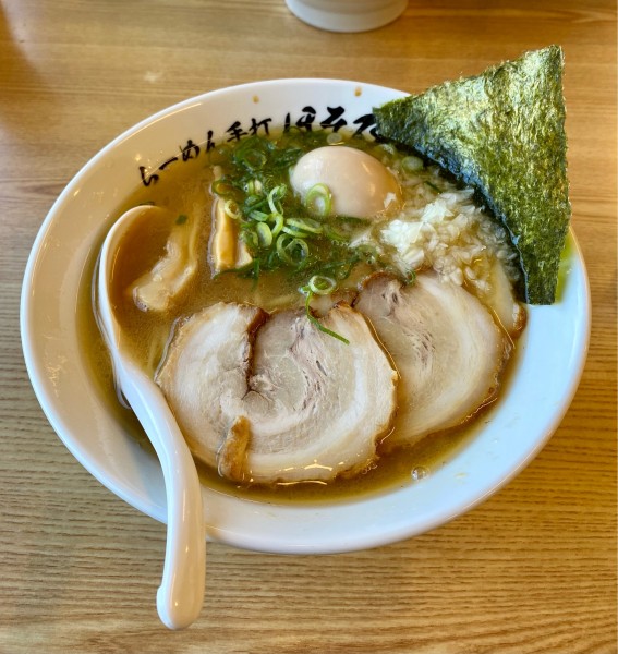 「煮干しちゃ〜しゅ〜めん」@らーめん手打 ほそ乃の写真