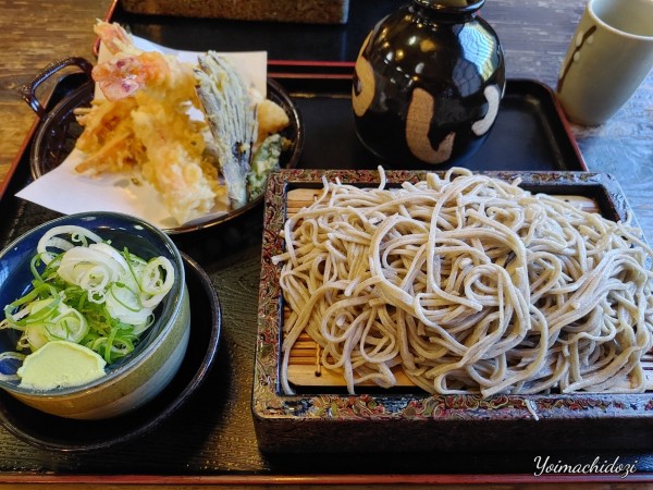 「もりそば（700円）、海老天婦羅（1,000円）」@いづるやの写真