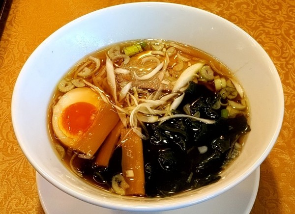 「醤油ラーメン」@ファミリー中華レストラン パンダの写真