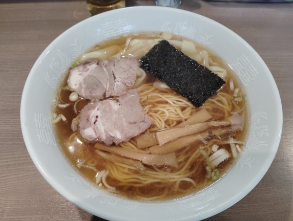 「ワンタンメン　　　　　1000円」@宝屋の写真