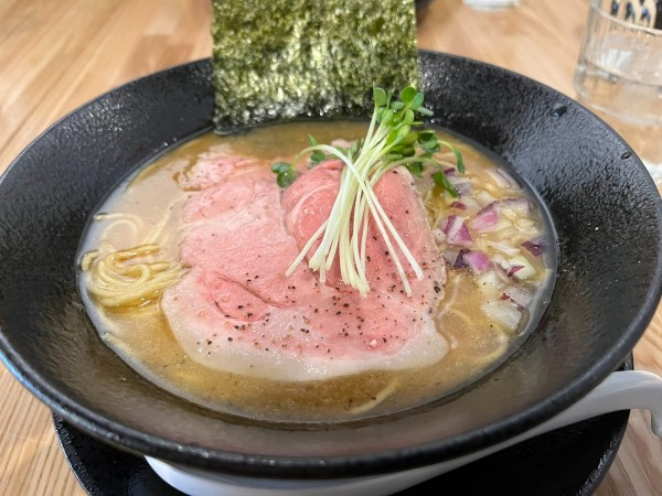 「鶏白湯らぁ麺」@晴れのち時雨の写真