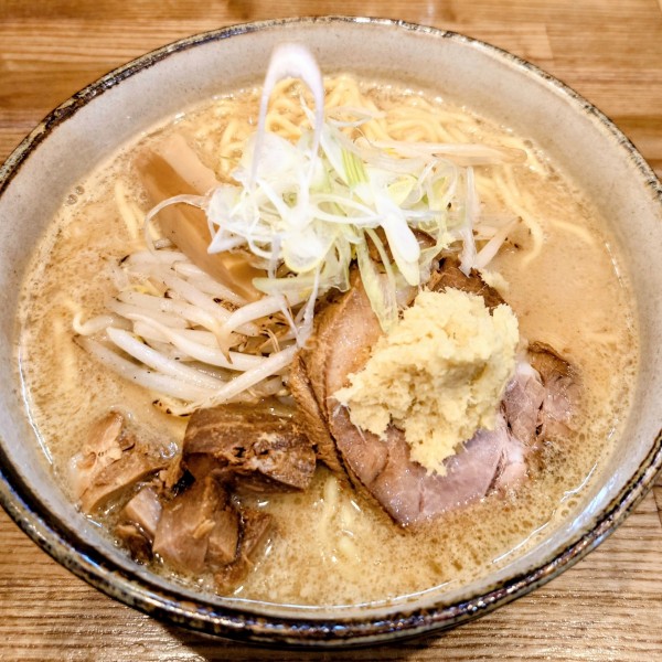 「味噌らぁめん大盛 1,100円」@初志貫徹の写真