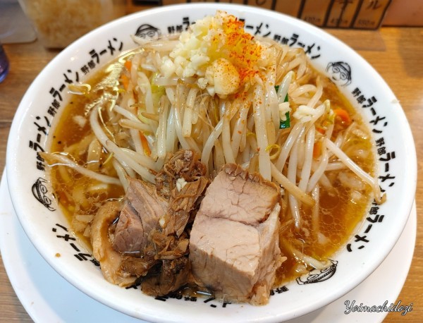 「元祖！野郎（880円）」@野郎ラーメン 三軒茶屋店の写真