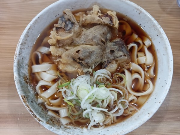 「しい茸天うどん(¥510)」@そば処 二葉 神田駅南口店の写真