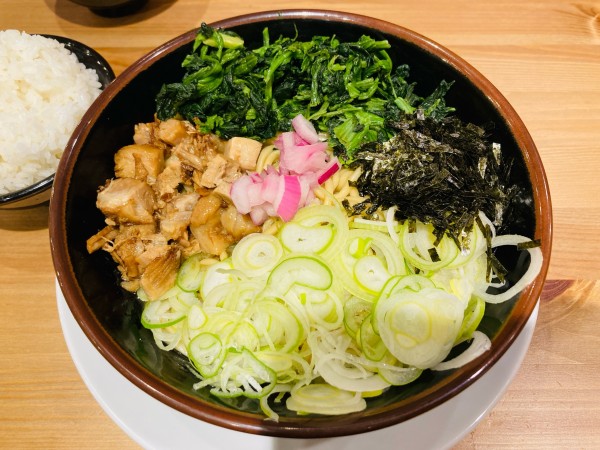 「家系まぜそば(大盛)＋ライス大」@家系らーめん しずく家の写真