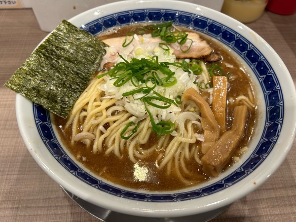 「エキトン醤油大盛¥1050+ごはん¥150」@エキトンの店 井の庄の写真