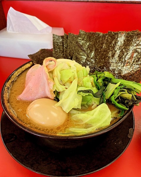 「🍜並」@家系ラーメン 王道 いしいの写真