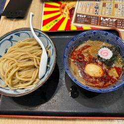 味玉濃厚豚骨魚介辛つけ麺