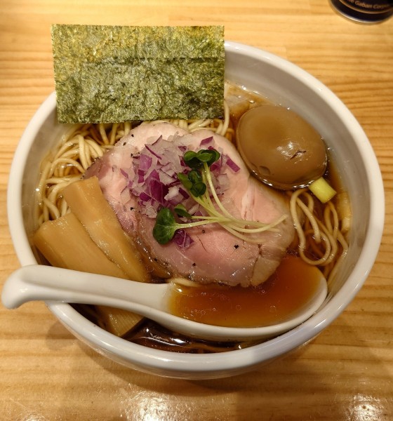 「味玉炭火焼鯵煮干そば(1000円)」@煮干中華そば 無双の写真