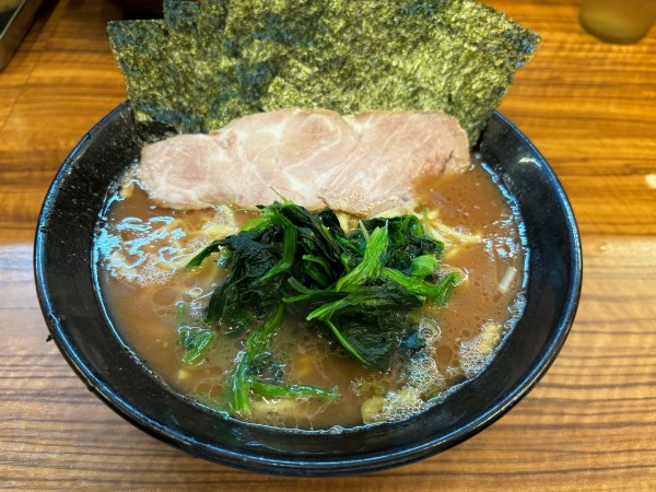 「ラーメン+海苔マシ」@横浜家系らーめん 二代目 武道家の写真