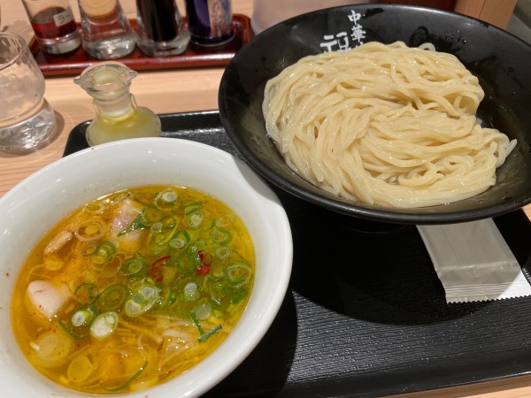 「塩つけ麺」@極上中華そば 福味 東京駅KITTE店の写真