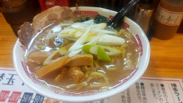 「ドデカそば ￥950」@博多ラーメン酒場 福やの写真
