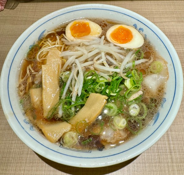 「たかばしラーメン+味玉」@たかばしラーメン 京都南インター店の写真