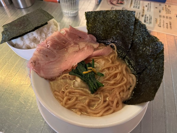 「人類みな兄弟　990円」@人類みな家族 東京本店の写真