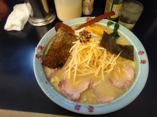 「大根ラーメン中盛  アブラこってり」@壱発ラーメン 相模原店の写真