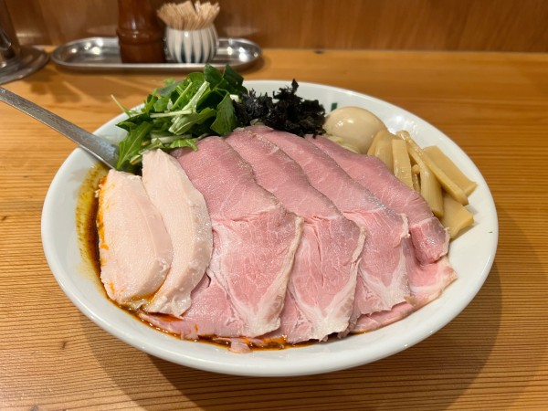 「全部のせ和えそば」@ラーメン イロドリの写真