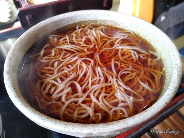 「かけそば（750円）天ぷら盛合わせ（10点 1,250円）」@本格手打そば 本家 原の写真