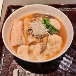 特製らぁー麺（1800円）