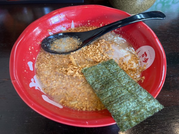 「百歩ラーメン　揚げニンニク　950円」@百歩ラーメン 北浦和店の写真