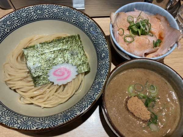 「ランチつけ麺　1200円」@中華そば 葵の写真
