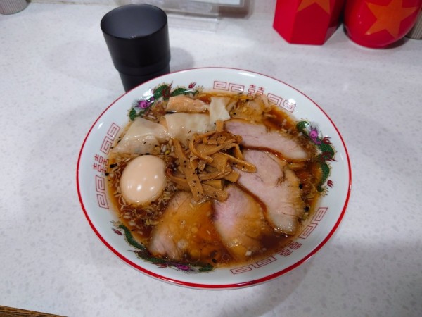 「【限定】イニシャルM 特製」@ラーメン星印の写真