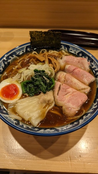 「中華そば　大盛り」@自家製麺 ロビンソンの写真