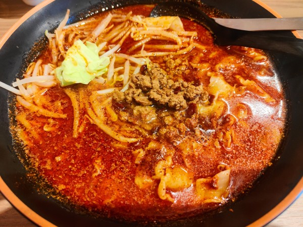 「麻辣刀削麺」@ラーメンセンター炎 西早稲田店の写真
