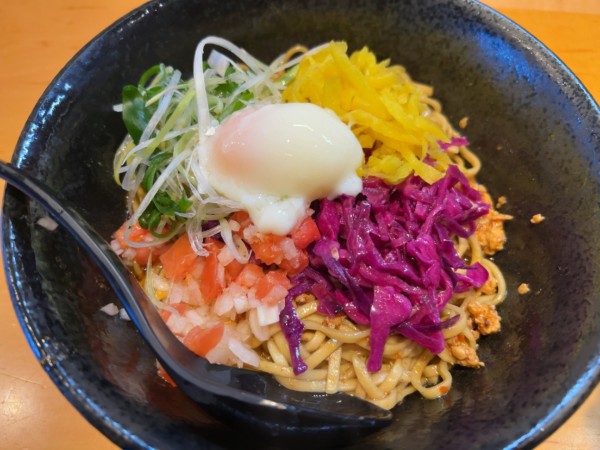 「【期間限定】スパイスカレーまぜそば」@麺匠 喜楽々の写真