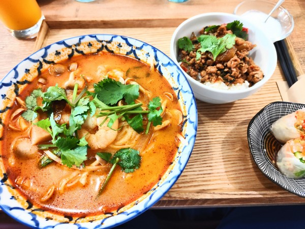 「トムヤムクンヌードル」@オリエンタルエレファント 高田馬場店の写真