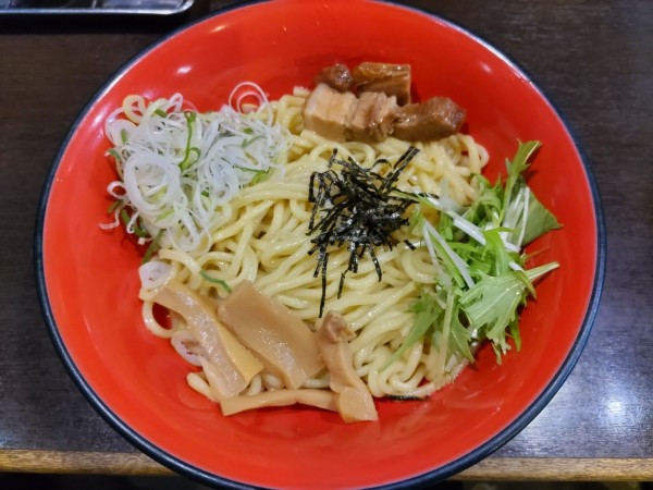 「油そばＬ」@油そば総本店 新宿東口アルタ裏店の写真