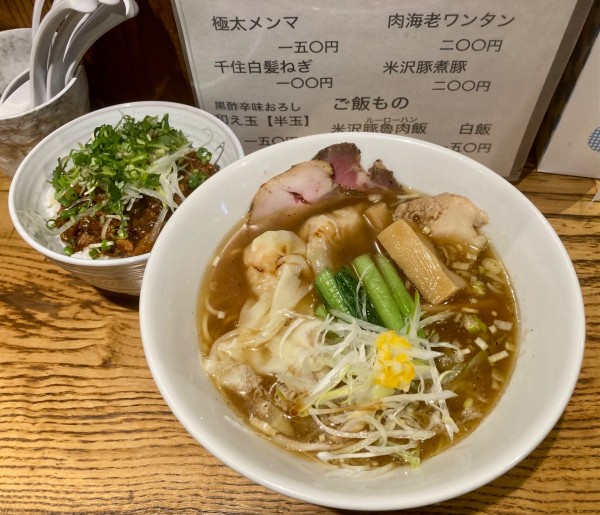 「醤油中華そば」@中華そば べぃしっくの写真