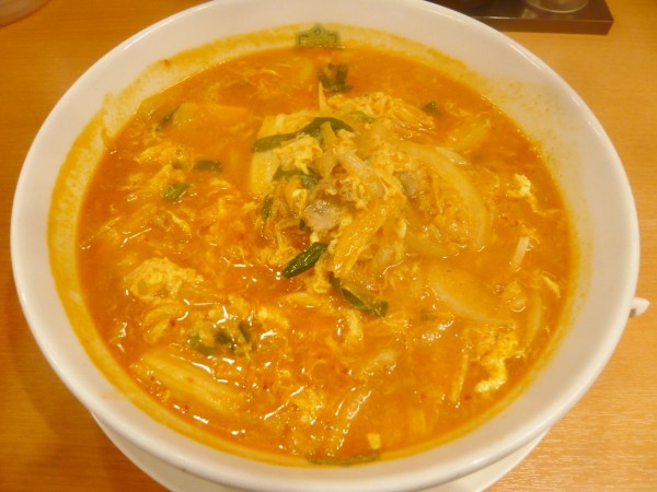 「チゲ味噌ラーメン」@日高屋 新橋駅前店の写真