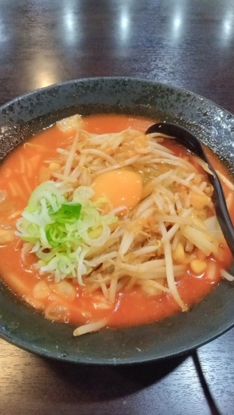 「キムチ納豆ラーメン」@柳家 フェザン店の写真