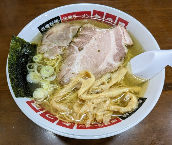 「塩ラーメン(大盛り)」@地鶏ラーメン たつ屋の写真