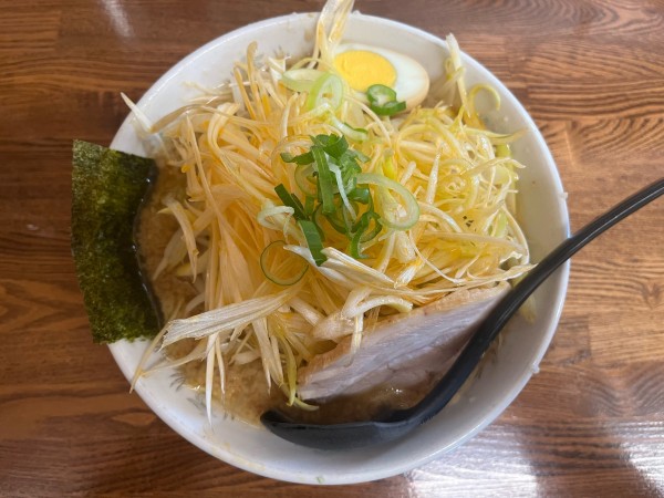 「ネギラーメン 味噌＋もやし」@らーめん三水の写真