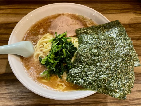 「ラーメン大盛」@横浜家系らーめん 五丁目ハウスの写真