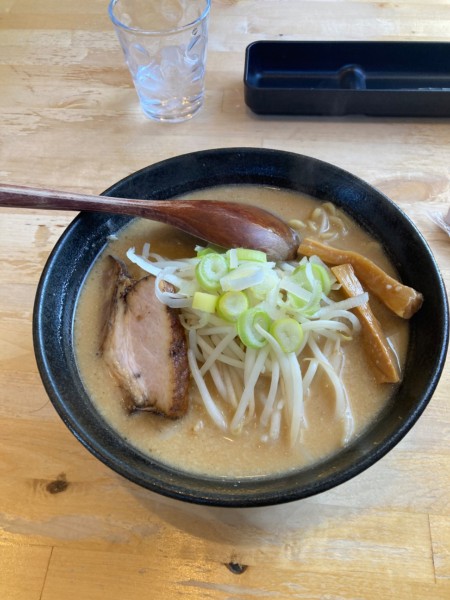 「北国の味噌麺 太 920円」@店内製麺 さくらの写真