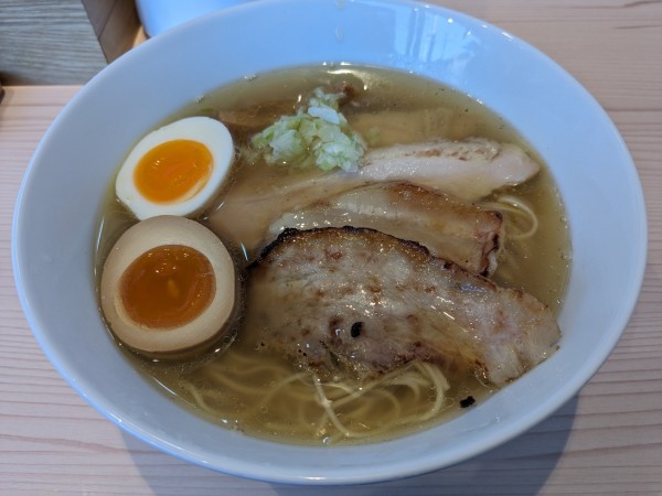 「特製しおらーめん」@らーめん藁の写真