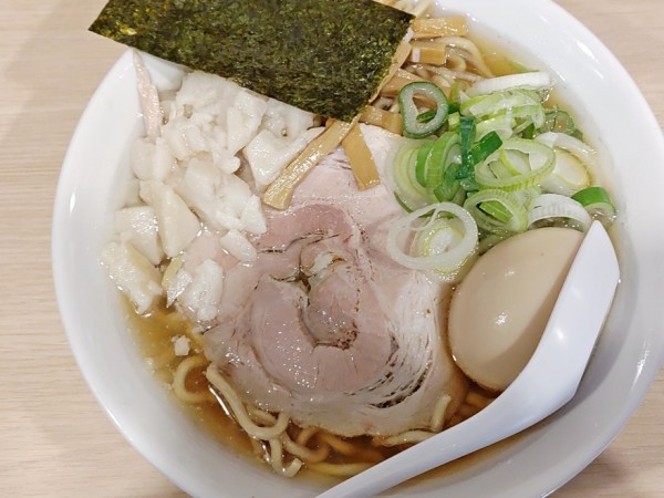 「ゴワゴワ（並）＋玉子」@自家製麺頃場 別邸の写真