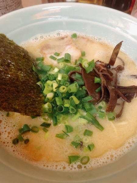 「ラーメン」@博多ばってんラーメンの写真