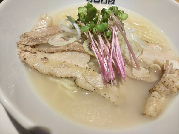 「鶏そば」@麺や 鳥の鶏次の写真