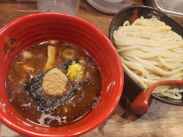 「特濃つけ麺」@つけ麺専門店 三田製麺所 新宿西口店の写真