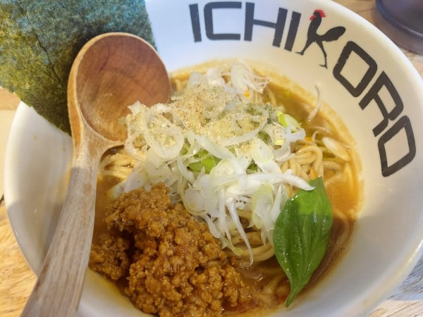 「バジル味噌鶏そば」@鶏そば十番 156 ICHIKORO トリエ京王調布店の写真