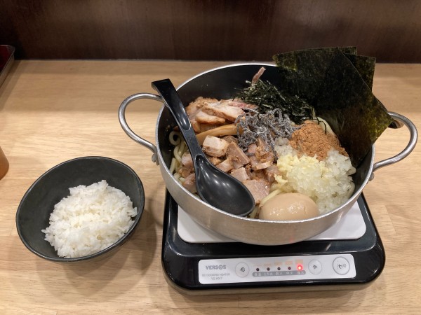 「特製焼き油そば」@麺屋 あびすけ 東山田店の写真